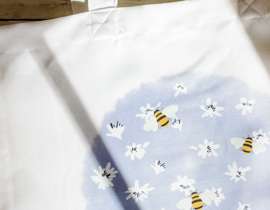 Daisy and Bumble Bee print Tote Bag