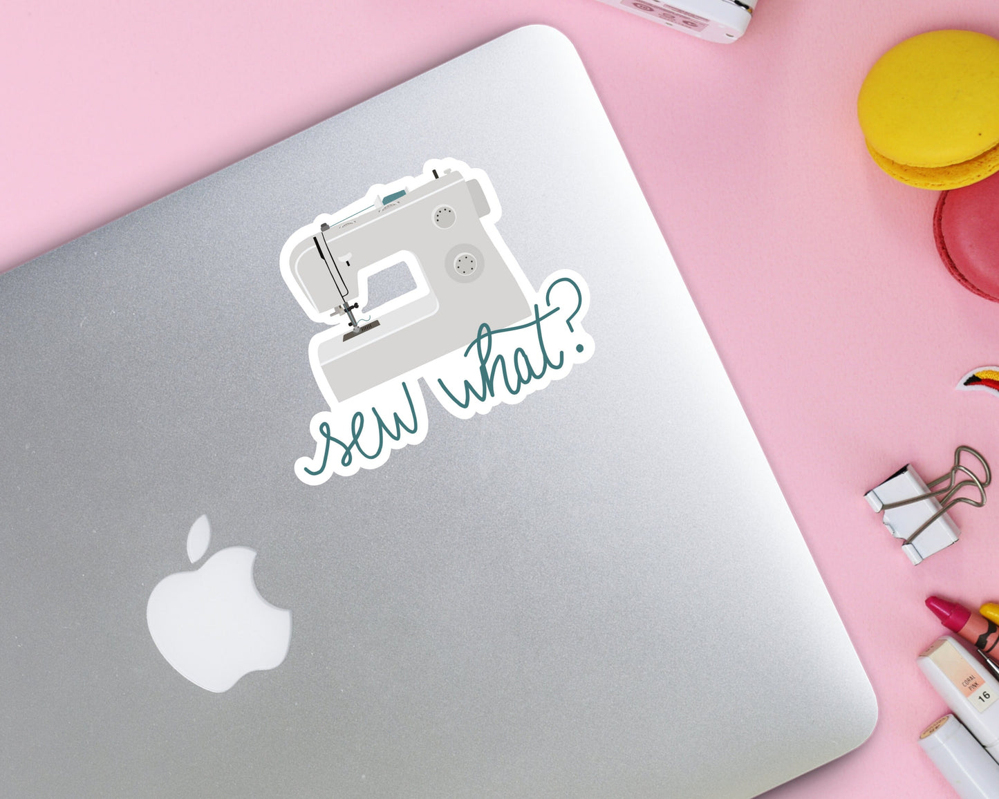 Sewing Machine 3 inch Tall