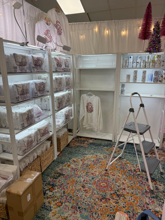 Folding wood and metal shelves with adjustable shelves